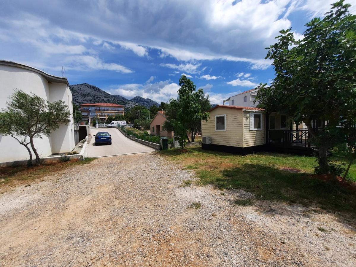 Kamp Rujno Hotel Starigrad Paklenica Exterior photo