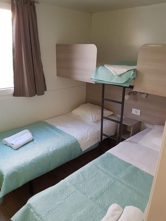 Kamp Rujno Hotel Starigrad Paklenica Exterior photo